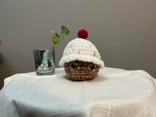 Crochet cupcake